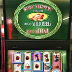 ruby slippers slot
